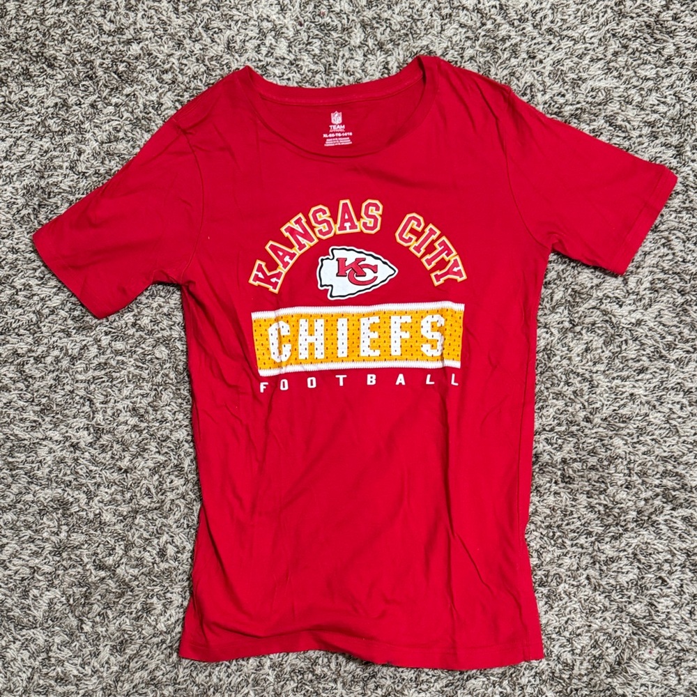 NFL Kansas City Chiefs Red and Yellow Tee